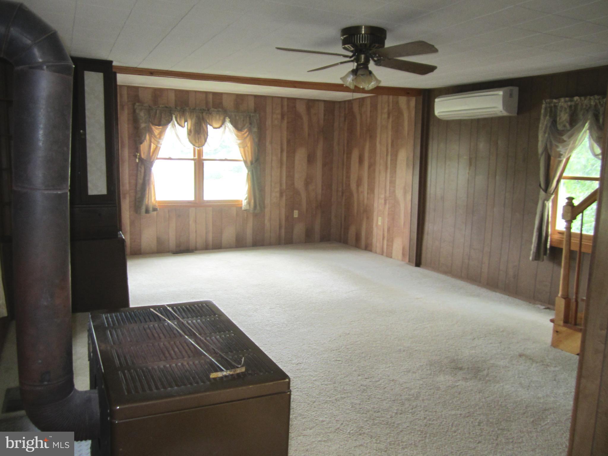 2029 Castleton Road Darlington, MD 21034 - Photo 13 of 30 Living Room