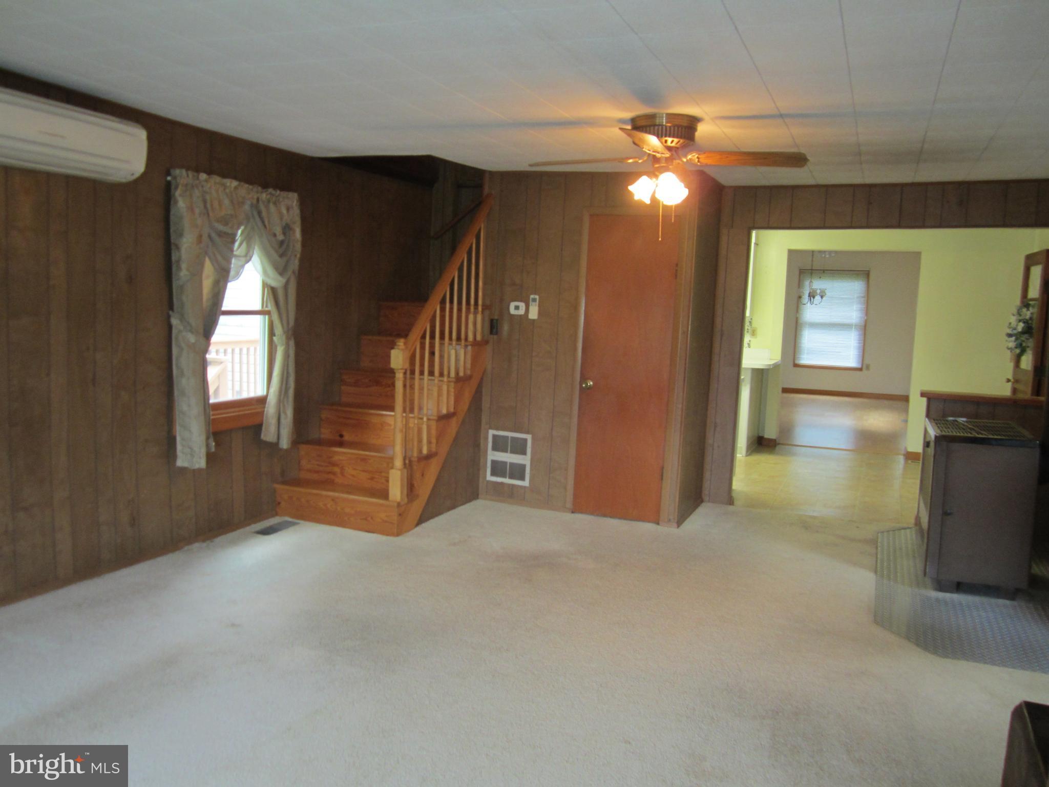2029 Castleton Road Darlington, MD 21034 - Photo 14 of 30 Living Room