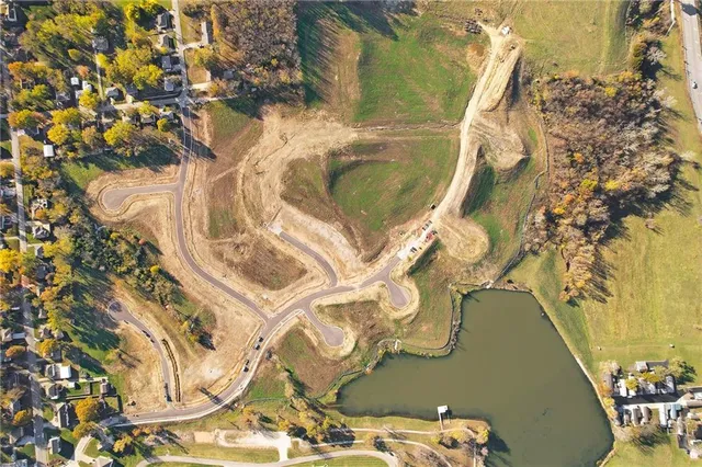 $73,500 | 15 Lakeview Drive, Odessa, MO 64076