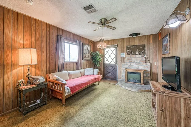 $298,000 | 14791 Road 28, Madera, CA 93638