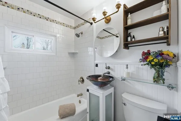 $3,500 | 122 Prospect Street, Ramsey, NJ 07446