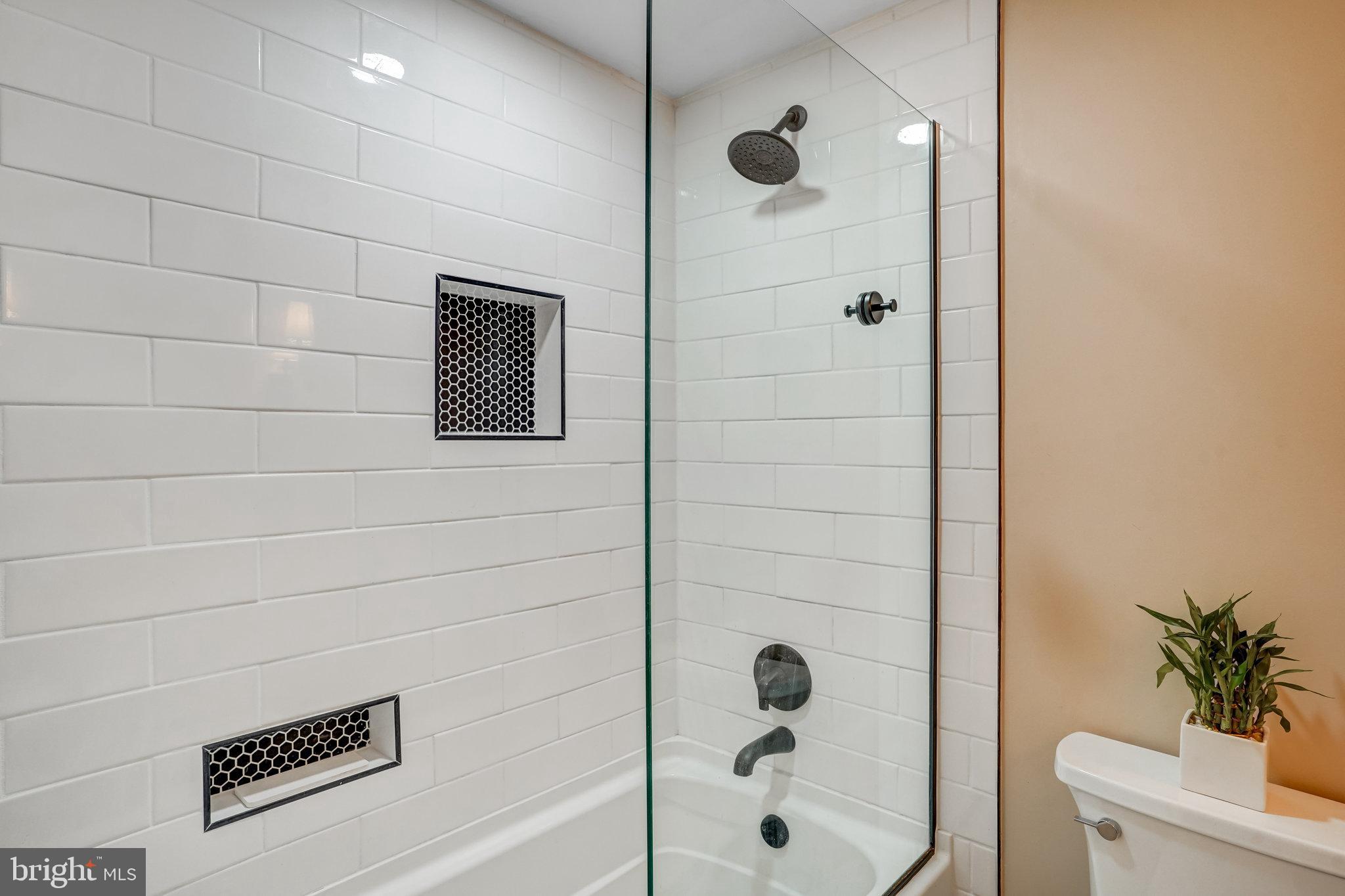4302 Cub Run Road Chantilly, VA 20151 - Photo 15 of 24