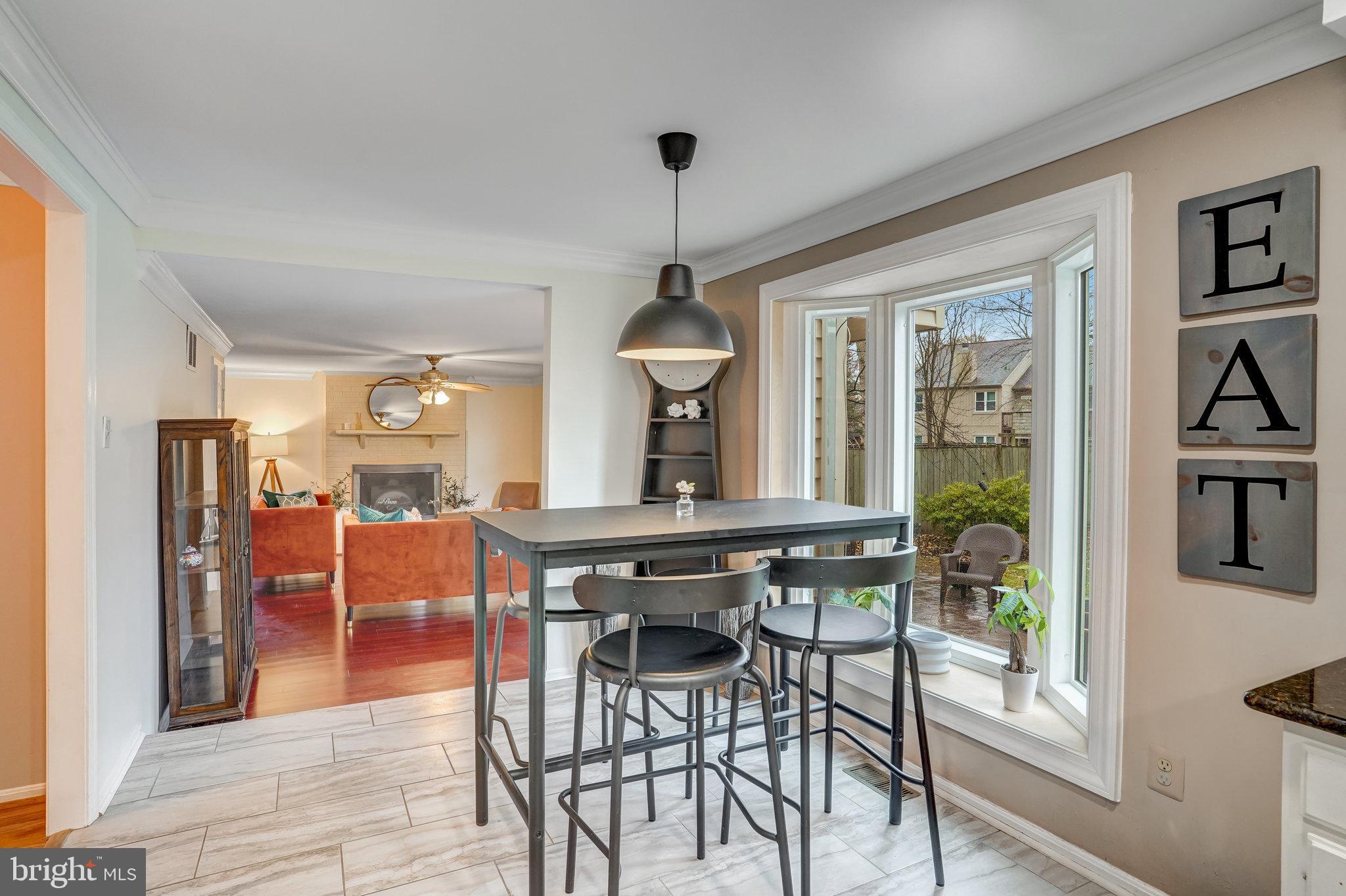 4302 Cub Run Road Chantilly, VA 20151 - Photo 8 of 24