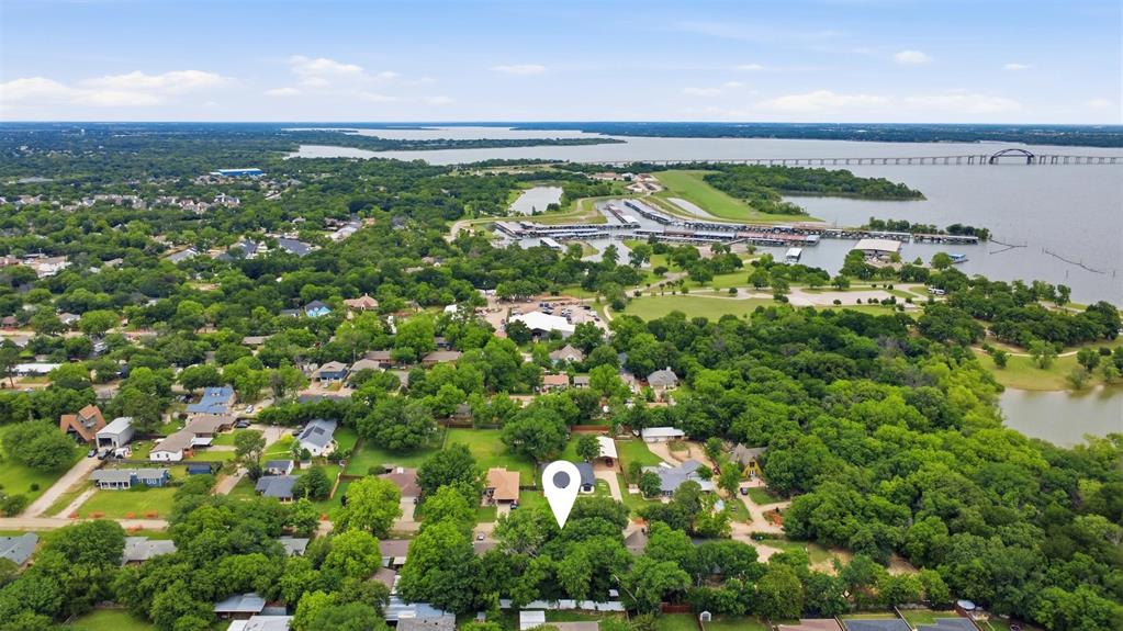 716 Lakeland Road Lake Dallas, TX 75065 - Photo 30 of 31