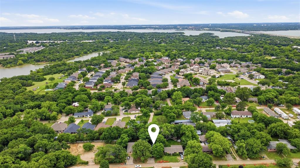 716 Lakeland Road Lake Dallas, TX 75065 - Photo 31 of 31