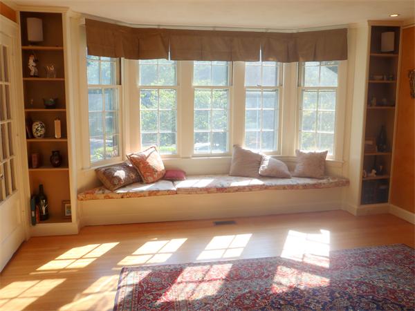 3 Pilgrim Road Melrose, MA 02176 - Photo 8 of 30 Gallery Image 8