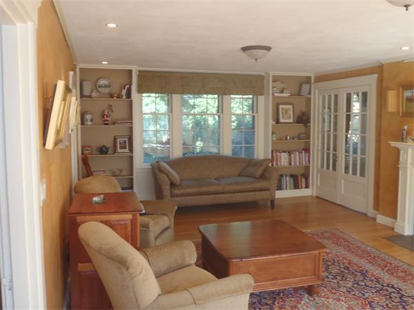 3 Pilgrim Road Melrose, MA 02176 - Photo 9 of 30 Gallery Image 9