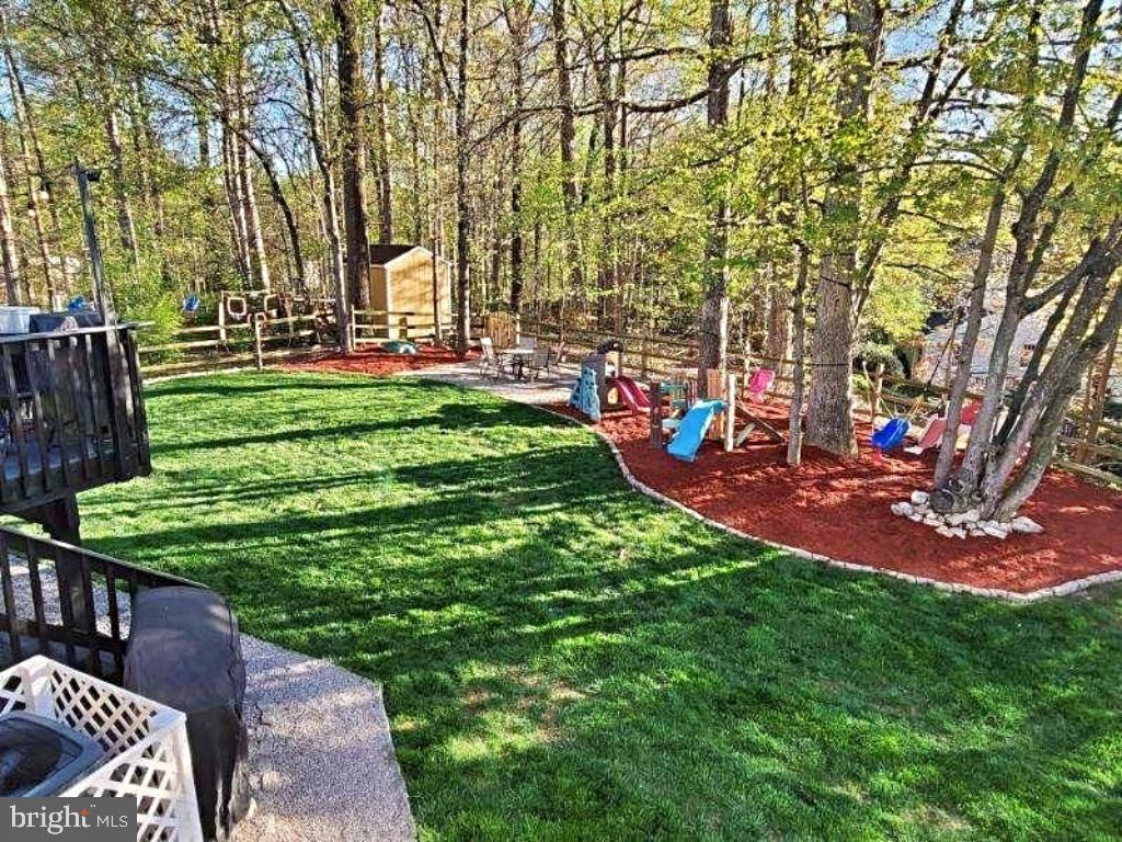 8373 Magic Leaf Road Springfield, VA 22153 - Photo 15 of 69 a view of a park with large trees