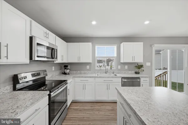 $449,900 | 471 Coville Street, Middletown, VA 22645