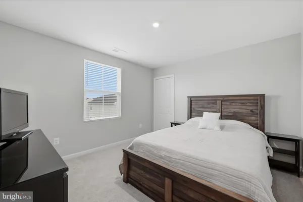 $449,900 | 471 Coville Street, Middletown, VA 22645