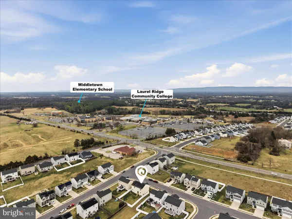 $449,900 | 471 Coville Street, Middletown, VA 22645