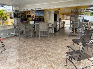 9215 Southwest 45th Street Miami, FL 33165 - Photo 26 of 37