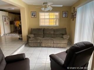 9215 Southwest 45th Street Miami, FL 33165 - Photo 9 of 37