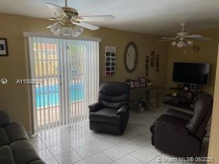 9215 Southwest 45th Street Miami, FL 33165 - Photo 10 of 37