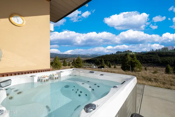 an outdoor space with green space