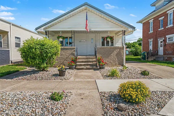 $139,900 | 606 West 6th Street, Mishawaka, IN 46544
