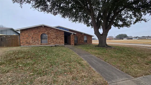 $275,000 | 6500 Mesquite Trail, Plano, TX 75023