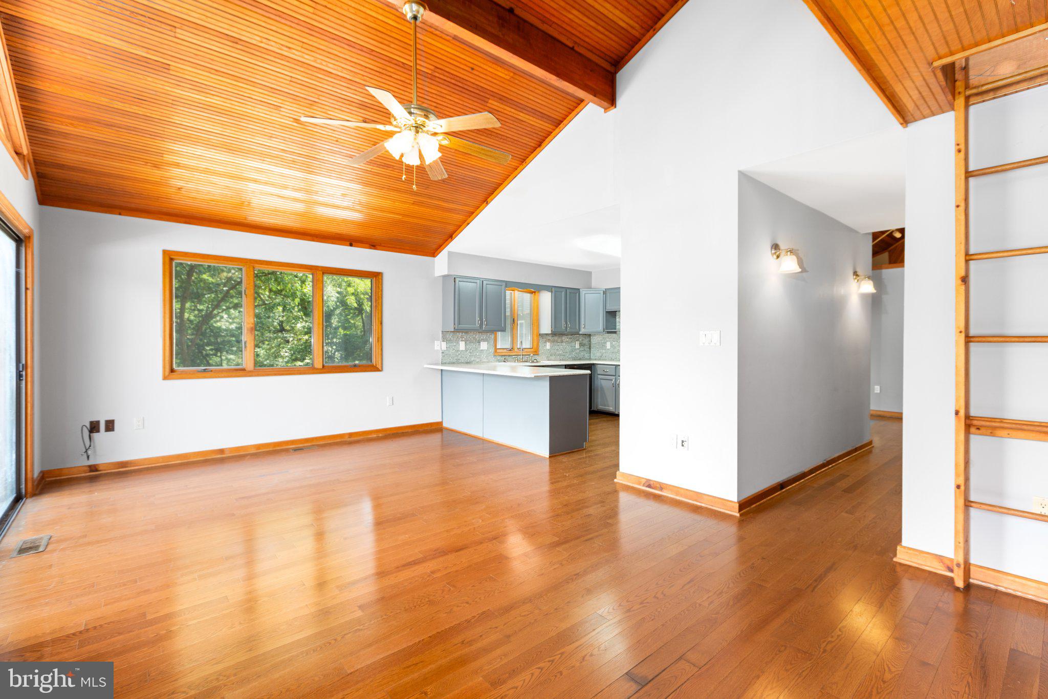166 Placid Road Colonial Beach, VA 22443 - Photo 11 of 51 Gallery Image 11