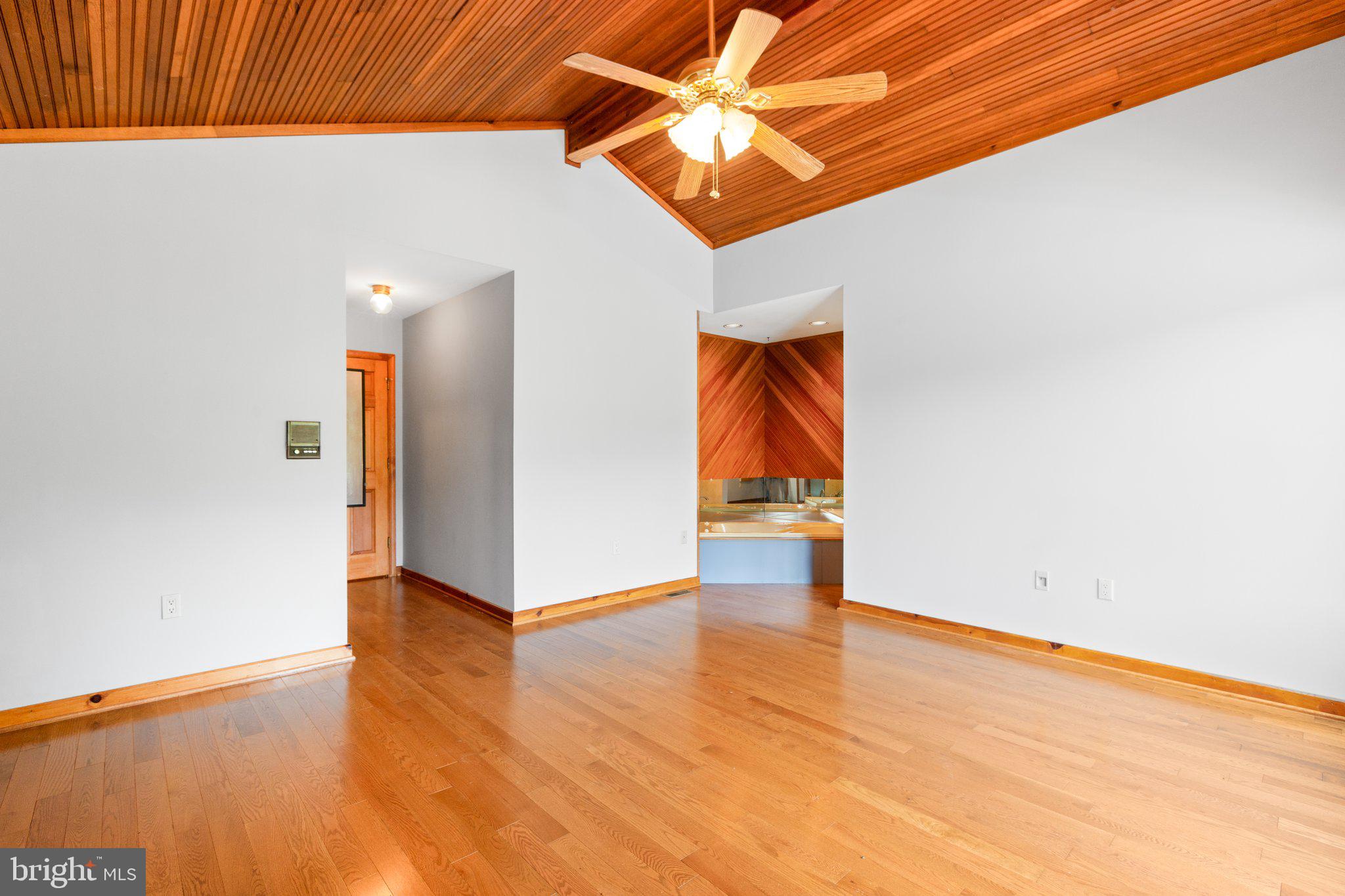 166 Placid Road Colonial Beach, VA 22443 - Photo 15 of 51 Gallery Image 15