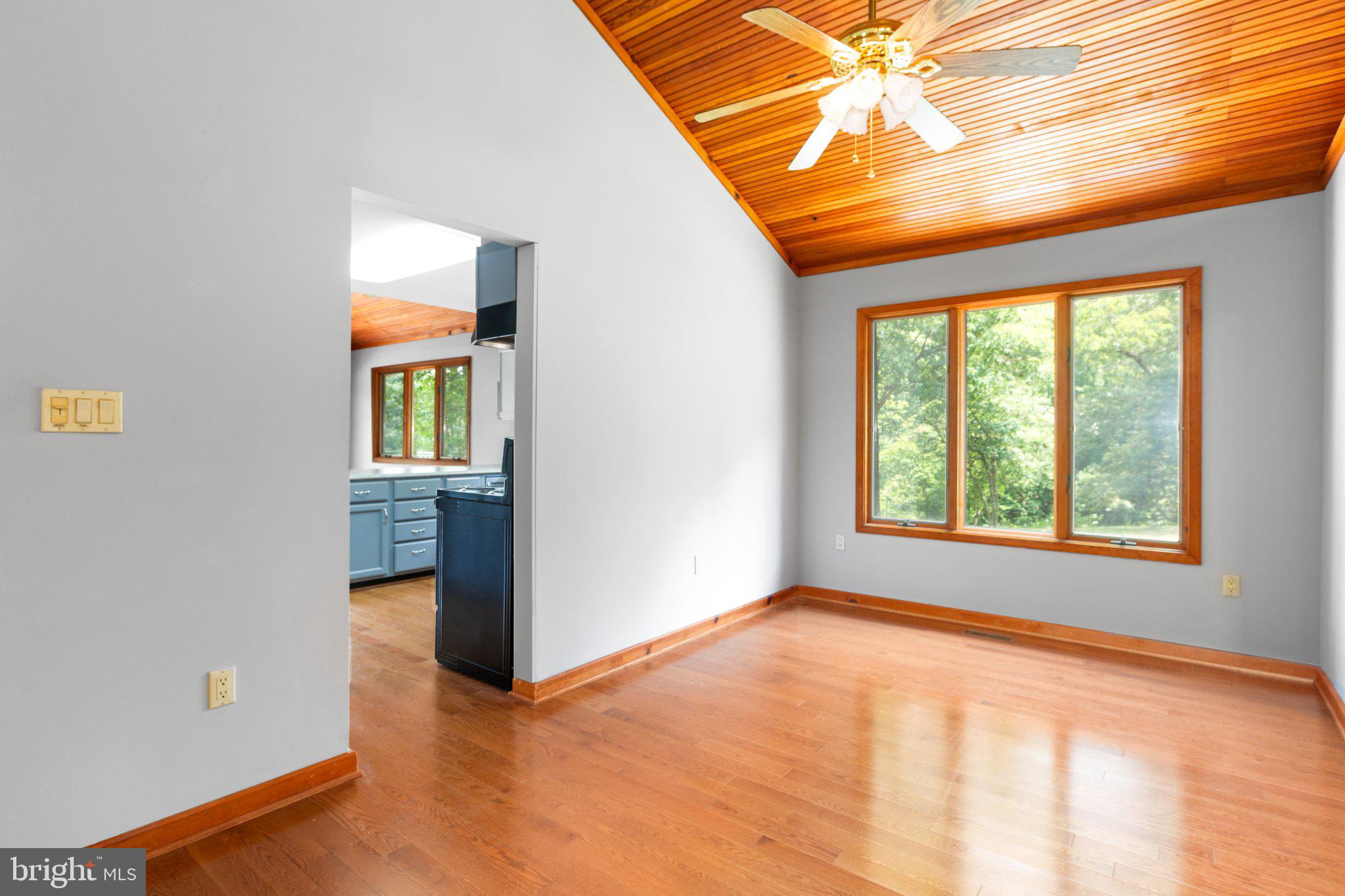 166 Placid Road Colonial Beach, VA 22443 - Photo 7 of 51 Gallery Image 7