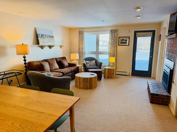 $499,000 | 2696 Winterbrook Lane, Unit 2696, Carrabassett Valley, ME 04947