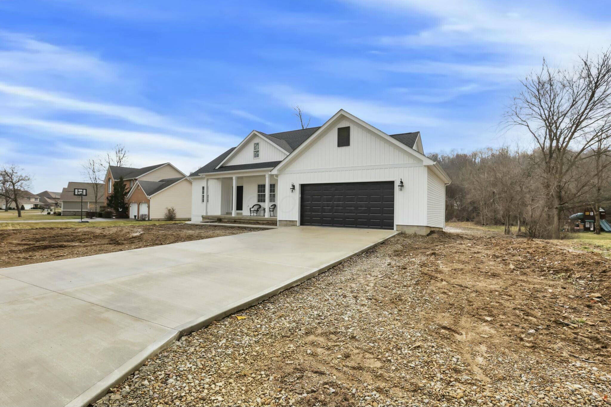 1355 Deer Run Road Newark, OH 43055 - Photo 2 of 45 tempImage6KHRJe