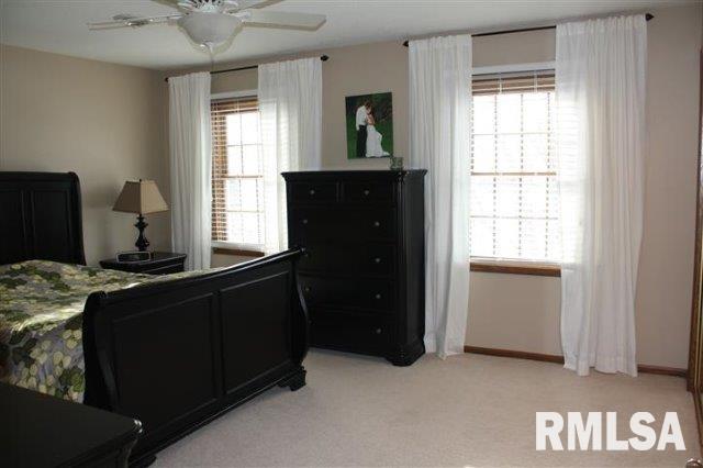 2550 Hunter Road Bettendorf, IA 52722 - Photo 11 of 21 Gallery Image 11