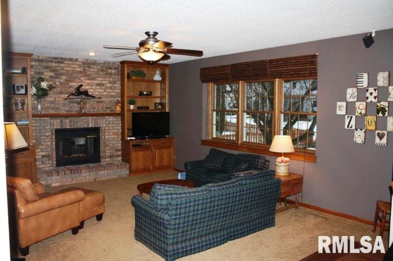 2550 Hunter Road Bettendorf, IA 52722 - Photo 5 of 21 Gallery Image 5