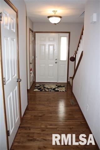 2550 Hunter Road Bettendorf, IA 52722 - Photo 8 of 21 Gallery Image 8