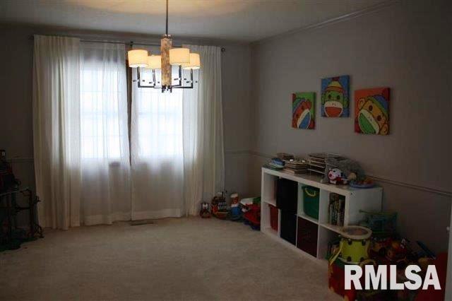 2550 Hunter Road Bettendorf, IA 52722 - Photo 10 of 21 Gallery Image 10