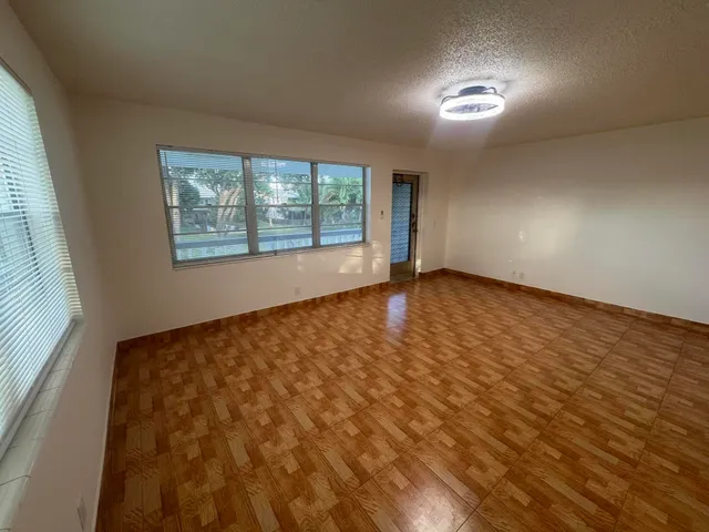 $1,600 | 346 Windsor O, West Palm Beach, FL 33417