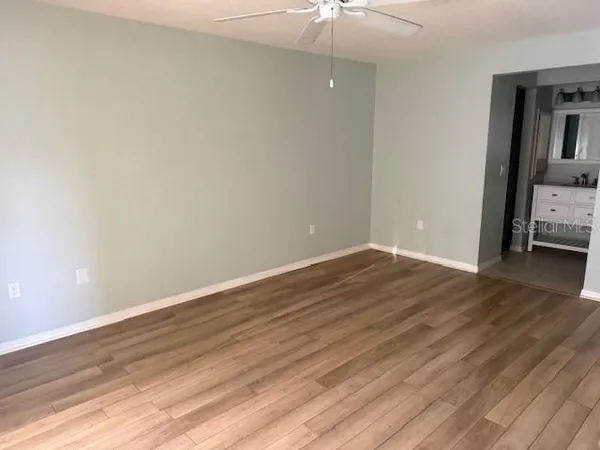 $1,450 | 24540 Harbor View Road, Unit H2, Punta Gorda, FL 33980