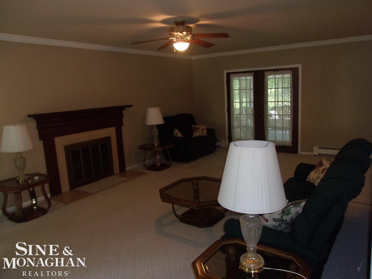 8819 Stone Road Algonac, MI 48001 - Photo 15 of 31 31293372-14.JPG