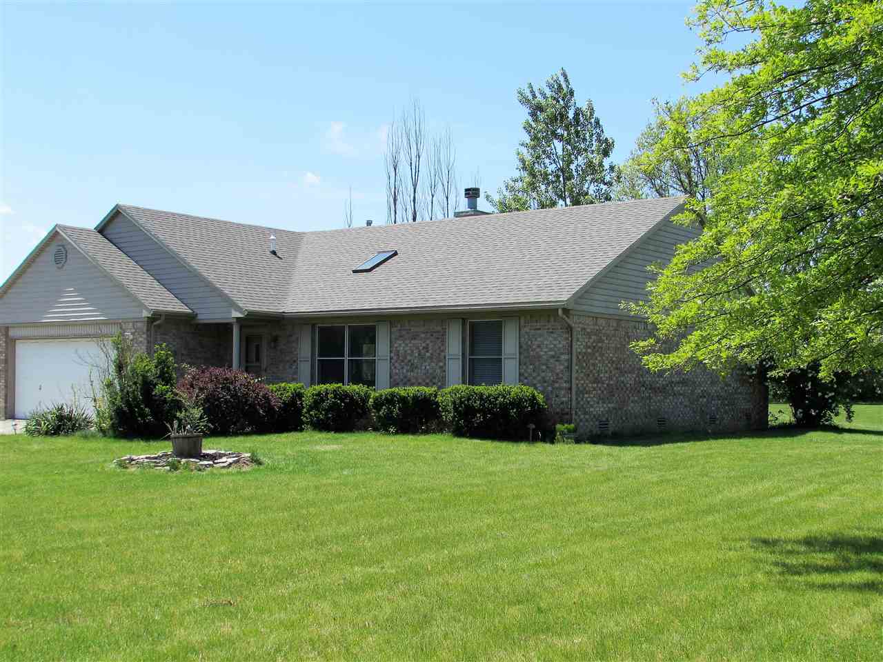 210 North 45th Road West Huntington, IN 46750 - Photo 1 of 33 Gallery Image 1