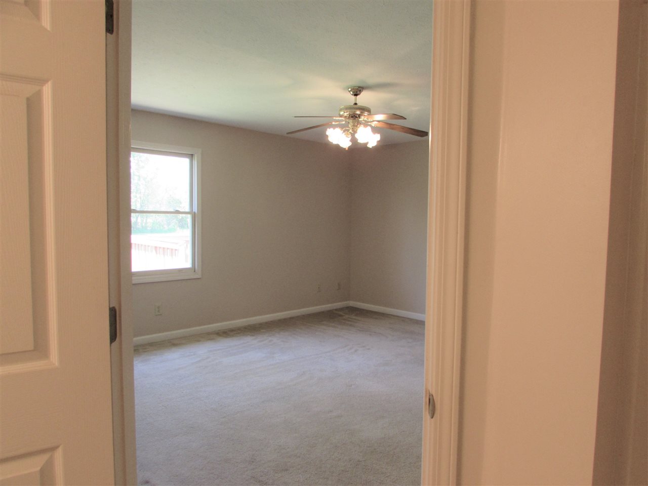 210 North 45th Road West Huntington, IN 46750 - Photo 16 of 33 Gallery Image 16