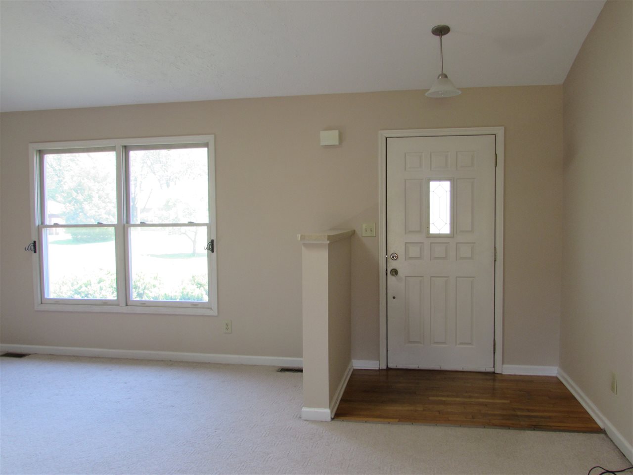 210 North 45th Road West Huntington, IN 46750 - Photo 3 of 33 Gallery Image 3