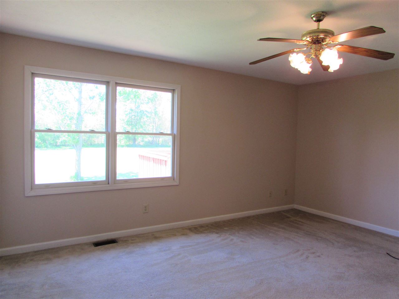 210 North 45th Road West Huntington, IN 46750 - Photo 29 of 33 Gallery Image 29