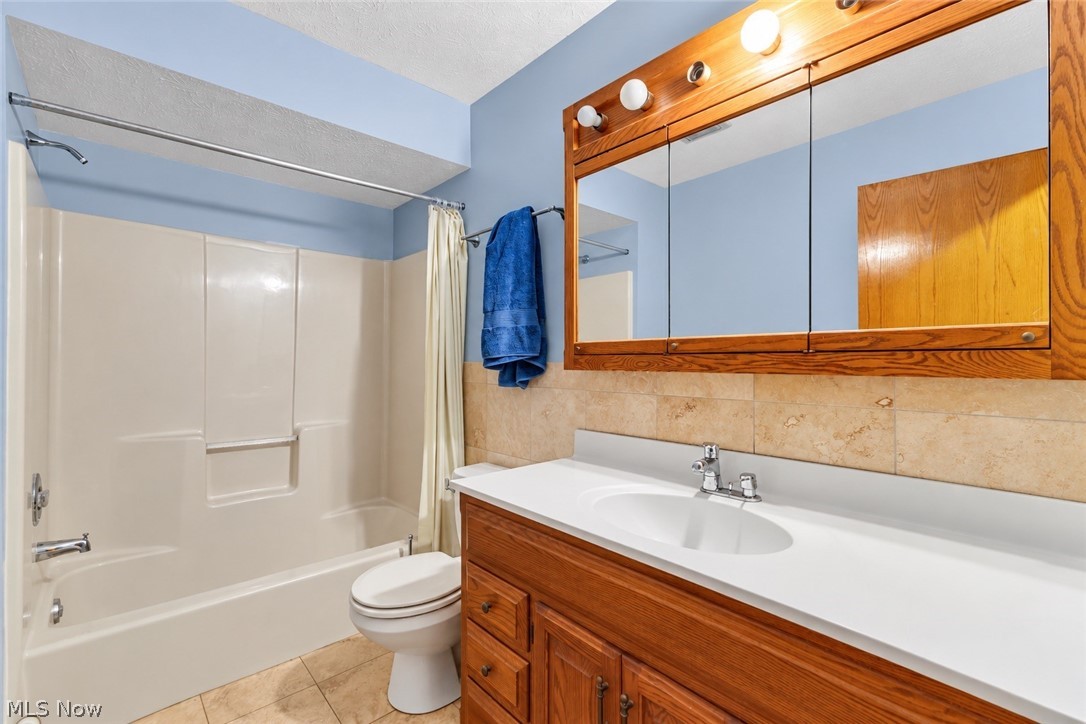 8935 Oberlin Road Elyria, OH 44035 - Photo 14 of 19 Gallery Image 14