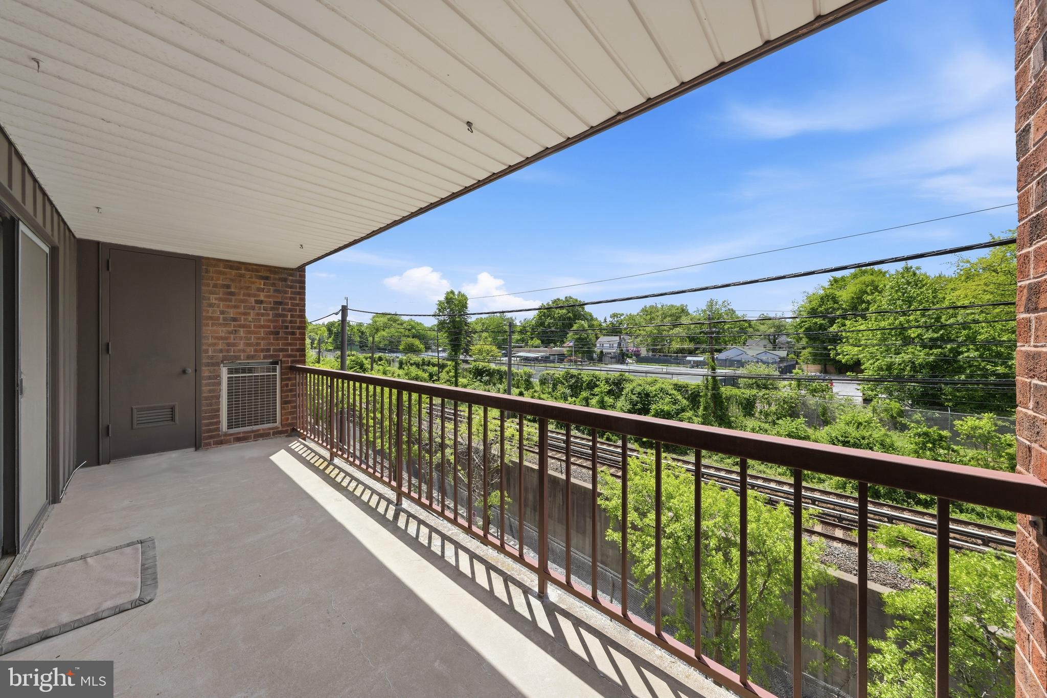 207 Haddonfield Cmns, Unit 207 Haddonfield, NJ 08033 - Photo 12 of 30