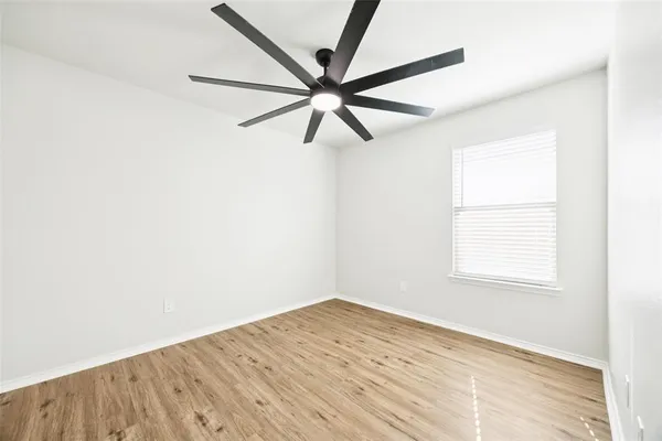 $1,945 | 1108 Sandalwood Road, Royse City, TX 75189