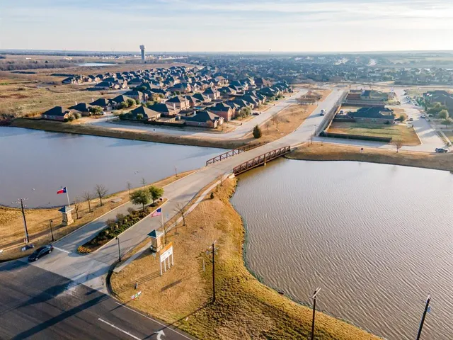 $2,100 | 1108 Sandalwood Road, Royse City, TX 75189