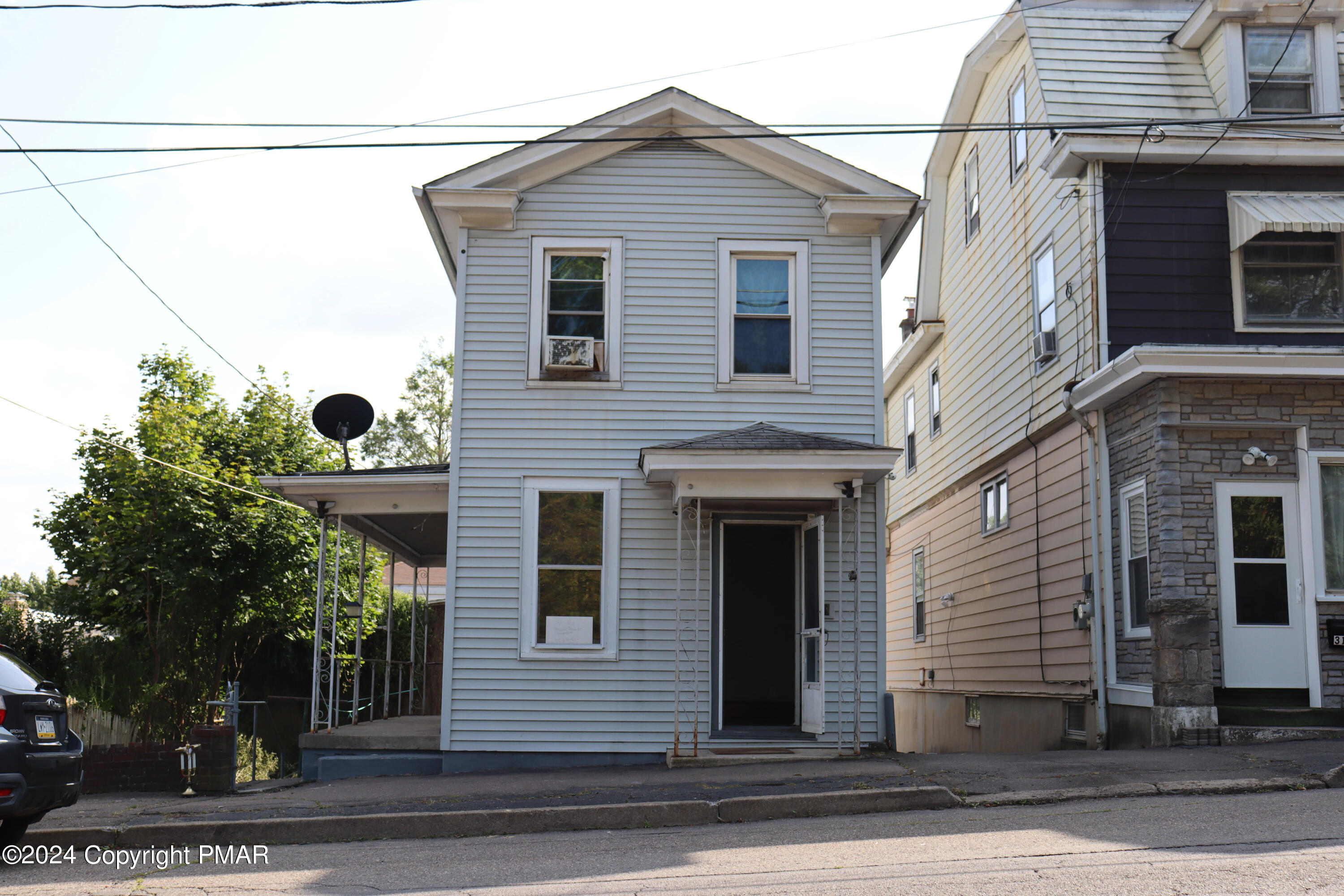 316 West Maple Street Hazleton, PA 18201 - Photo 1 of 36 Front