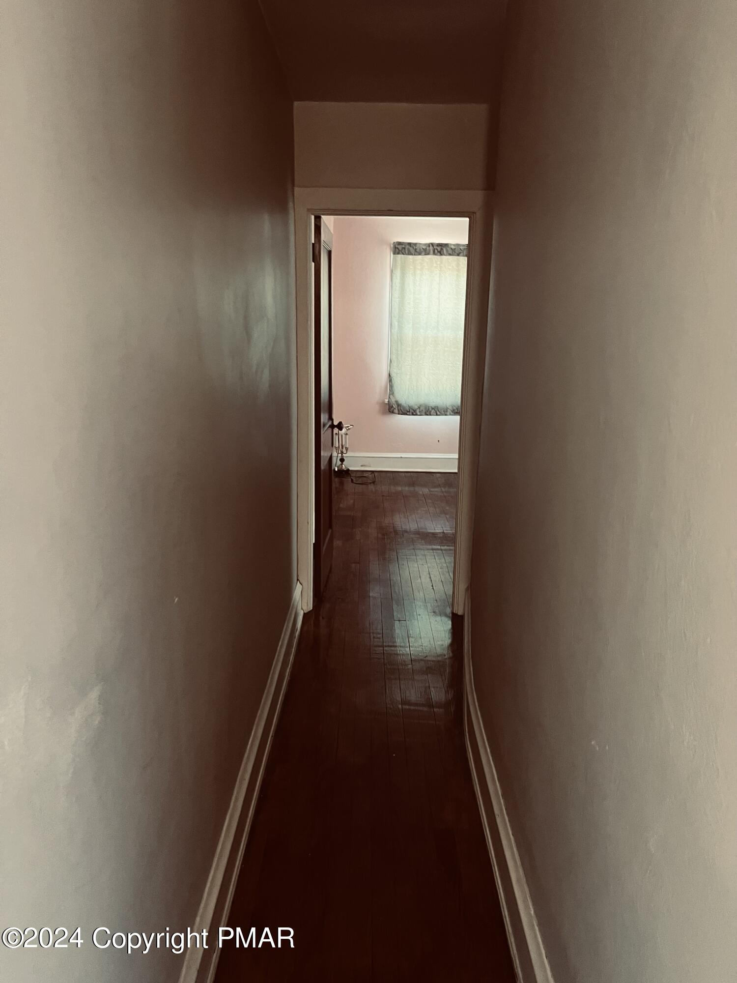316 West Maple Street Hazleton, PA 18201 - Photo 22 of 36 Hallway