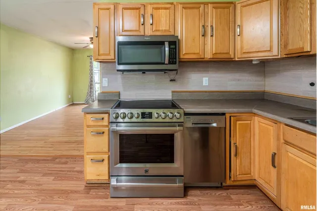 $144,900 | 309 South Plover Drive, Carbondale, IL 62901