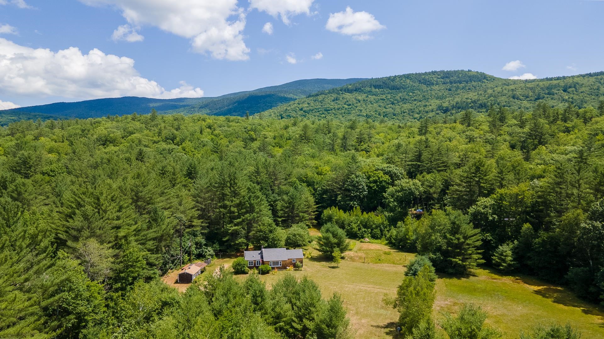 288 East Side Road Wentworth, NH 03282 - Photo 7 of 37