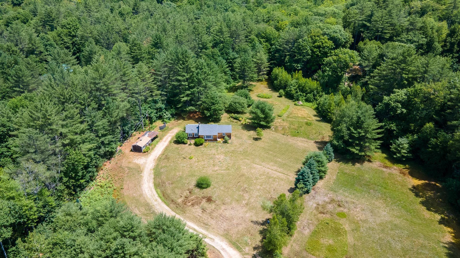 288 East Side Road Wentworth, NH 03282 - Photo 8 of 37
