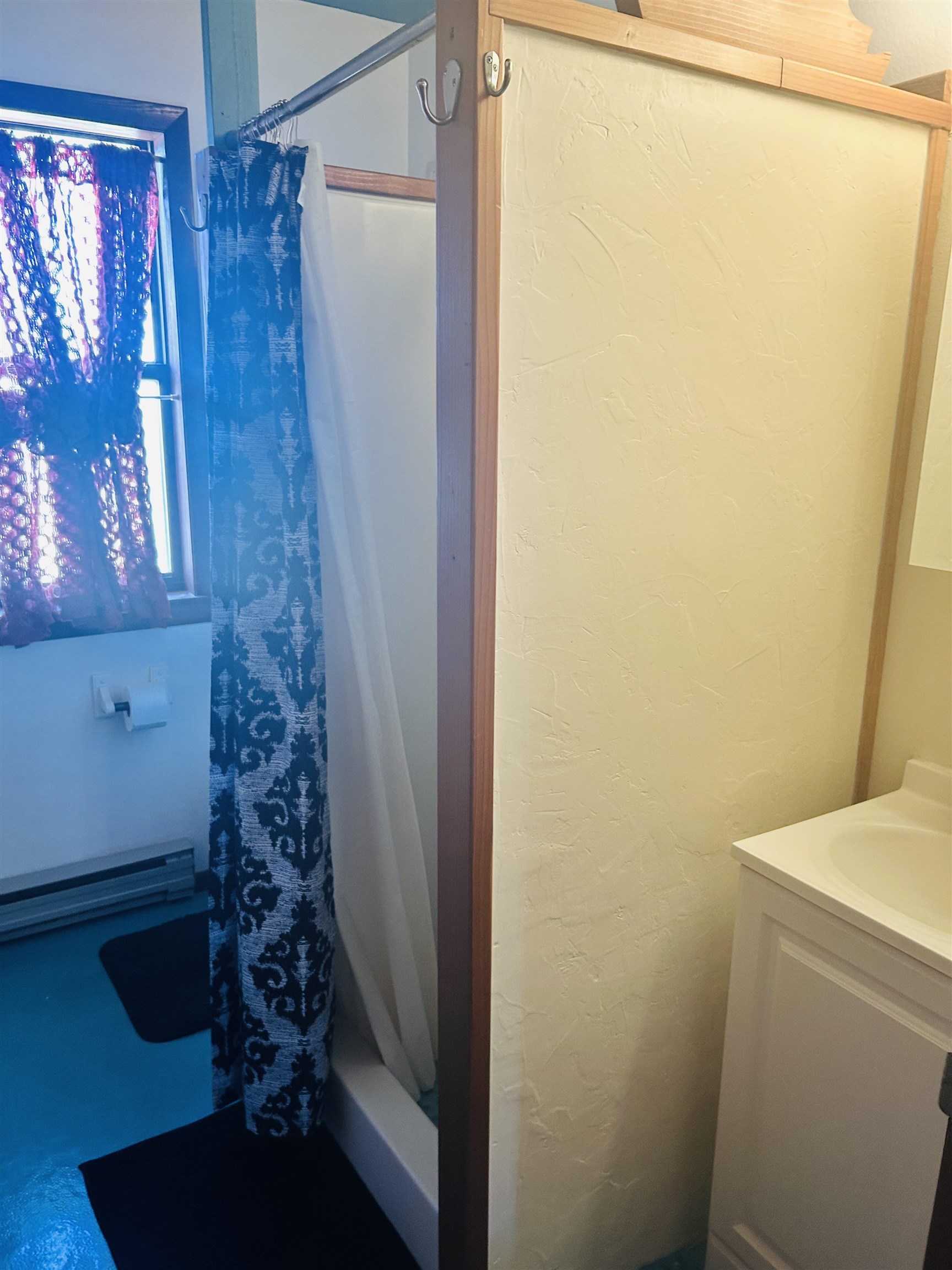 49067 KE Road Mesa, CO 81643 - Photo 30 of 31 a bathroom with a shower