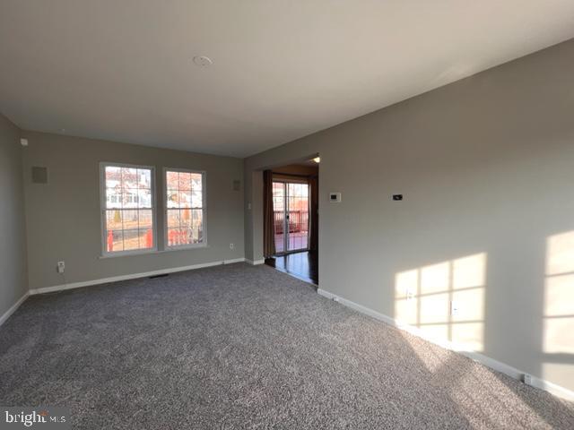 26 Madison Lane Sicklerville, NJ 08081 - Photo 3 of 24