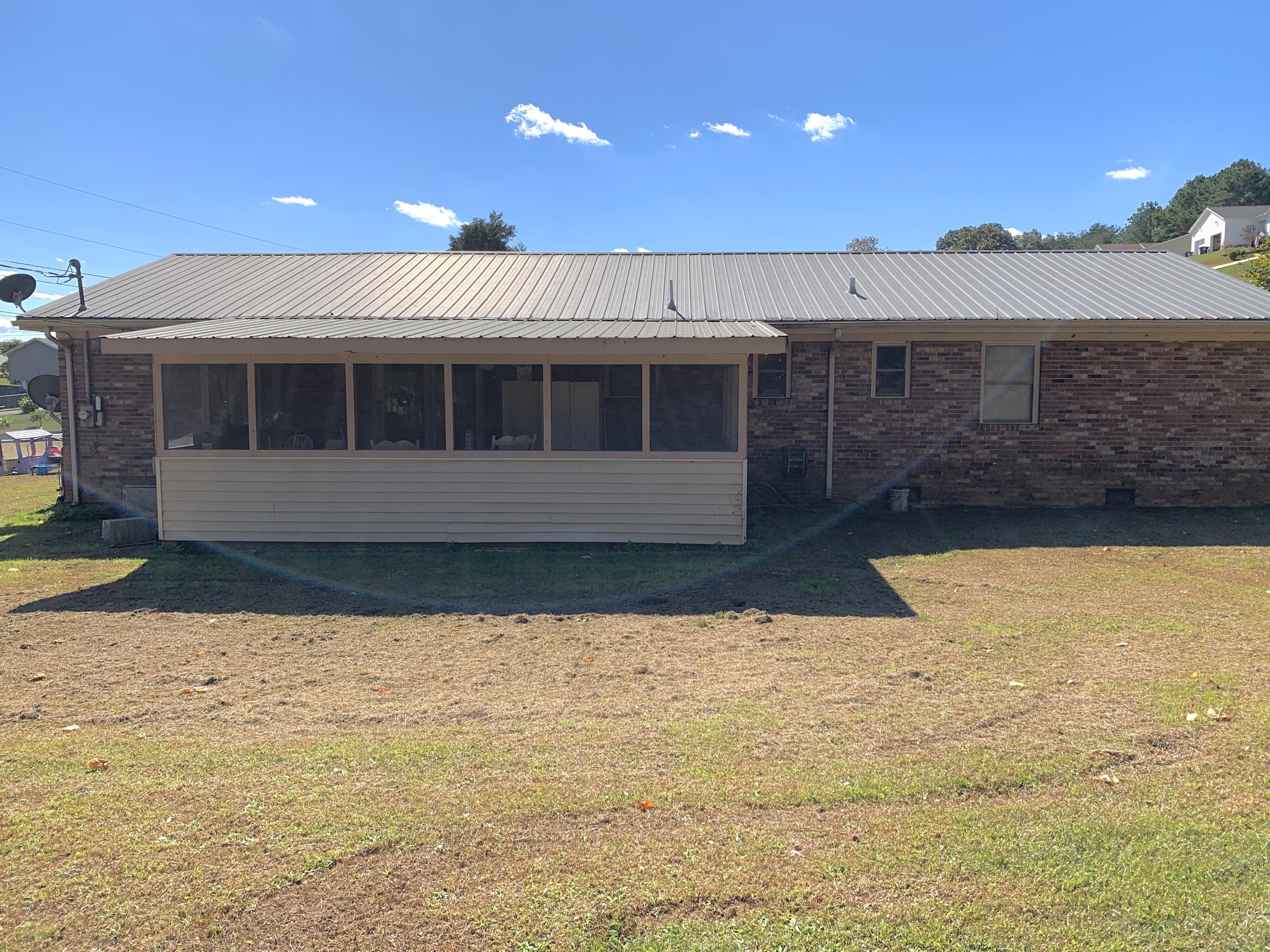 136 Lofty Sub Road Dunlap, TN 37327 - Photo 3 of 27 ls12