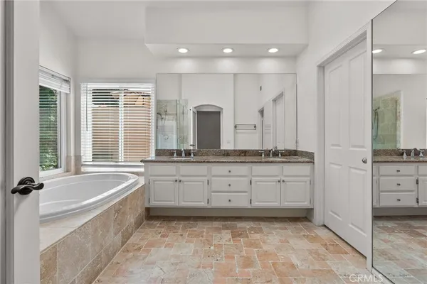 $1,349,000 | 870 Pleasant Dale Place, Westlake Village, CA 91362